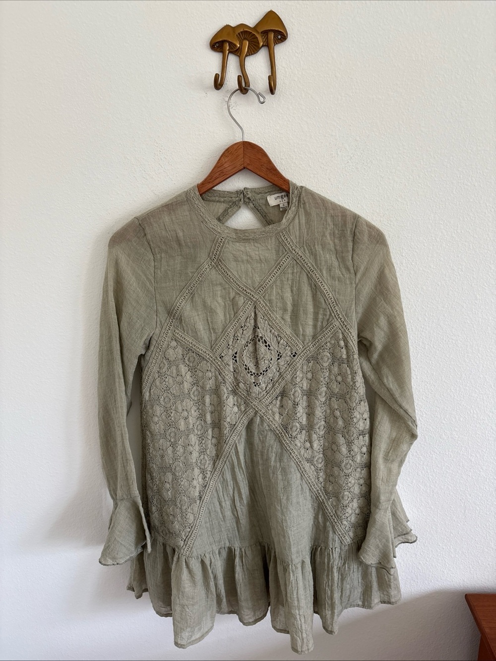 Umgee Lace Crochet bell sleeve Sage Green Babydoll Mini Dress Small